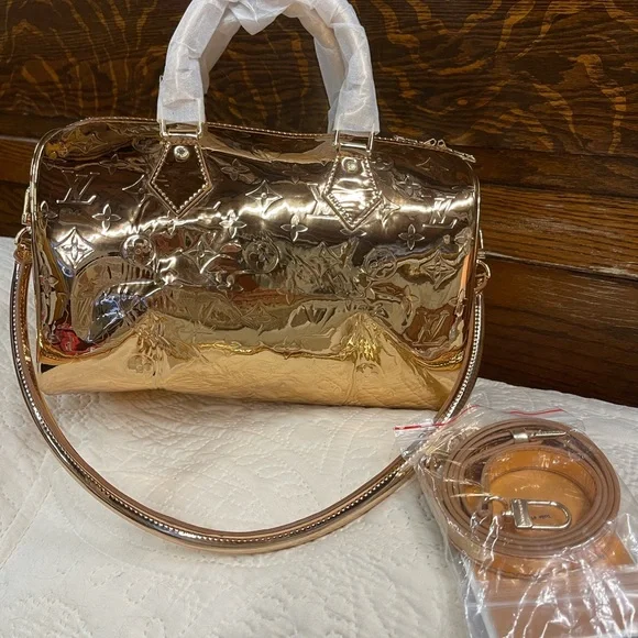 Copper Gold Designer Women's Bag speedy 30 ( must read description) - Picture 5 of 5